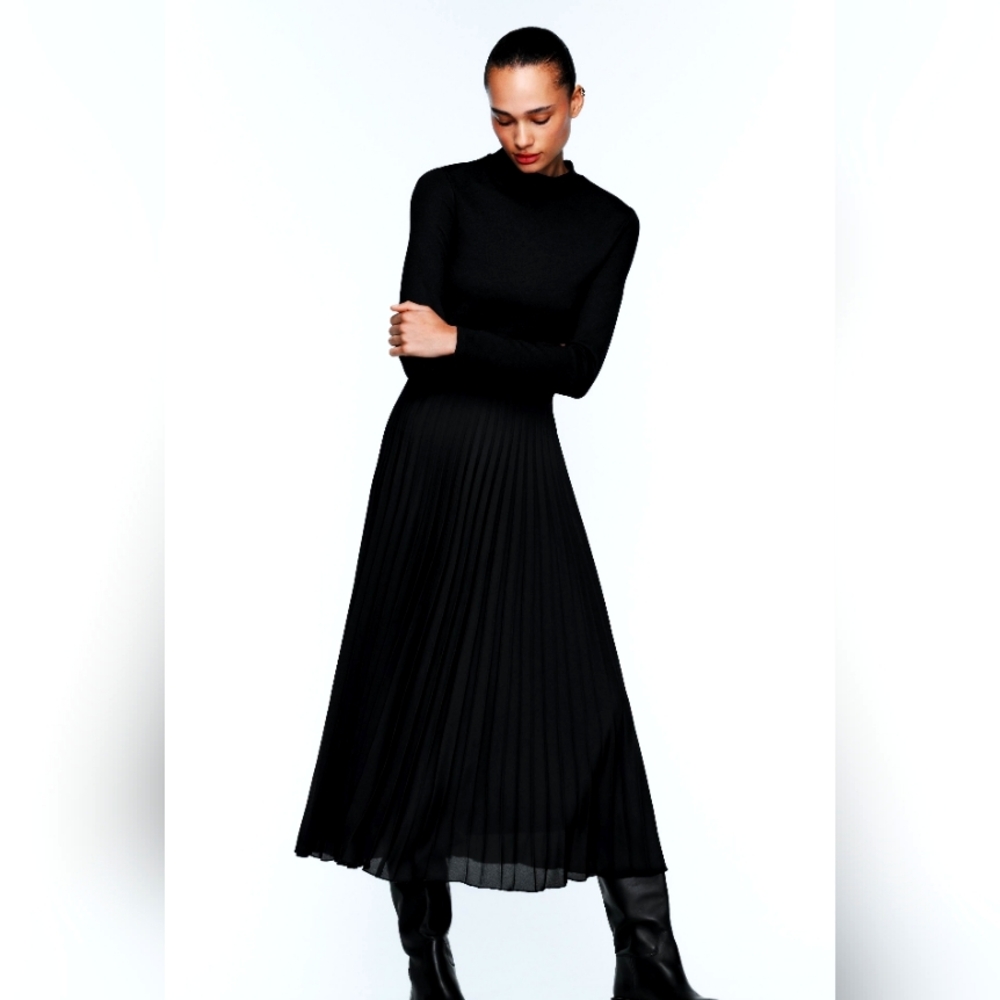 BRAND NEW ZARA Pleated maxi dress. Long sleeve and high collar NWOT. Size XSMALL